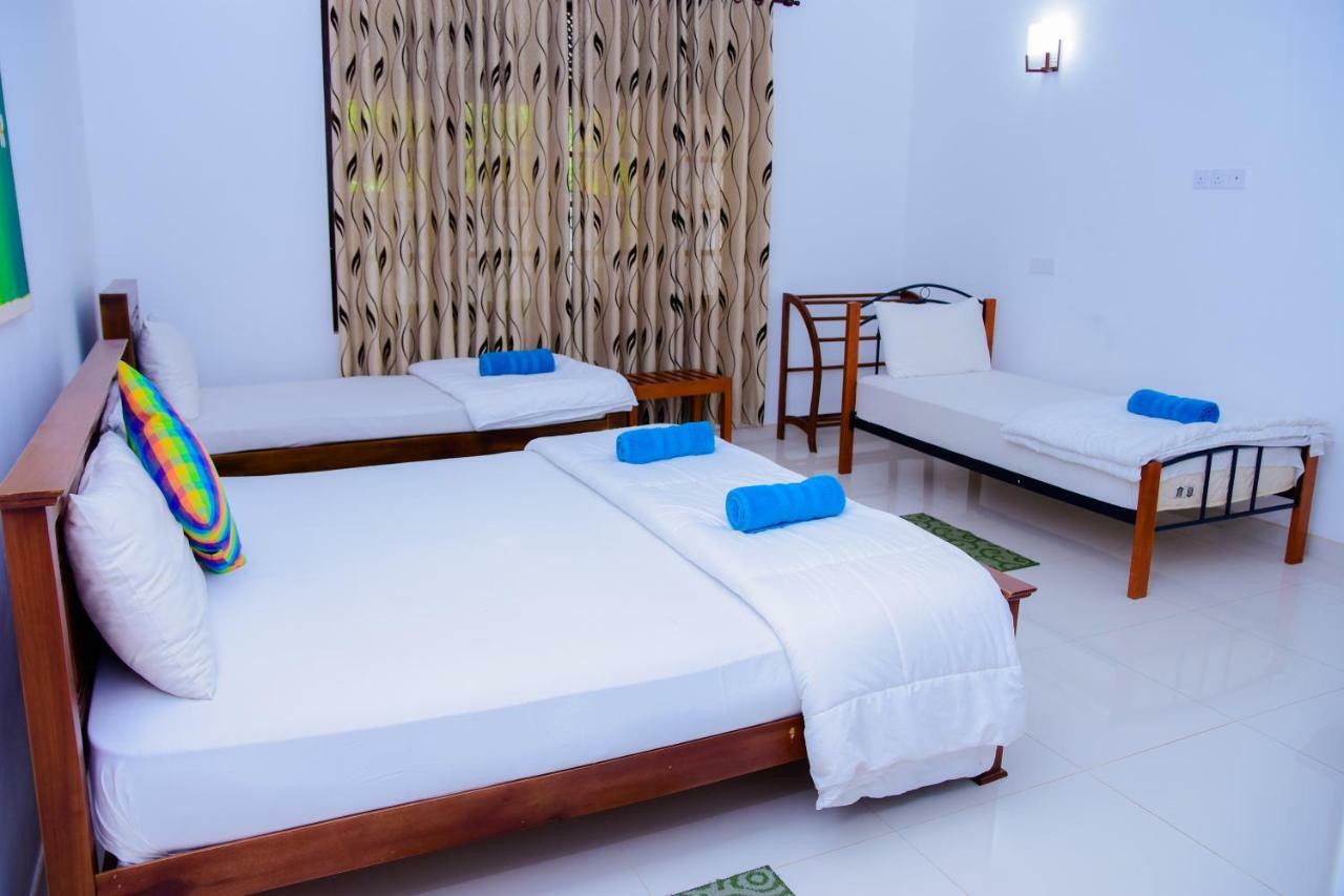 Homestay Garden Rest แคนดี้ ภายนอก รูปภาพ