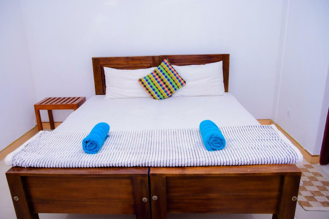 Homestay Garden Rest แคนดี้ ภายนอก รูปภาพ