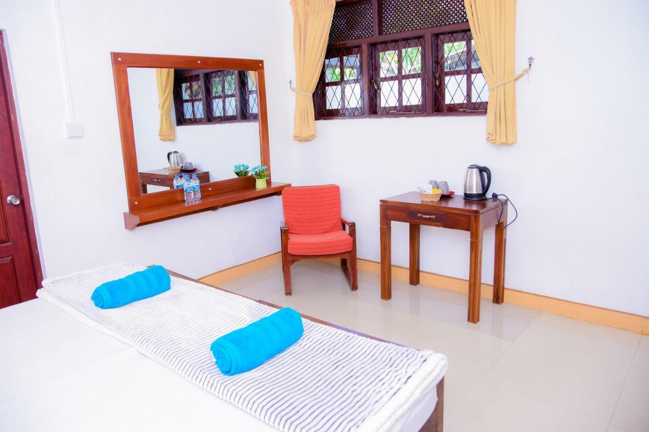 Homestay Garden Rest แคนดี้ ภายนอก รูปภาพ