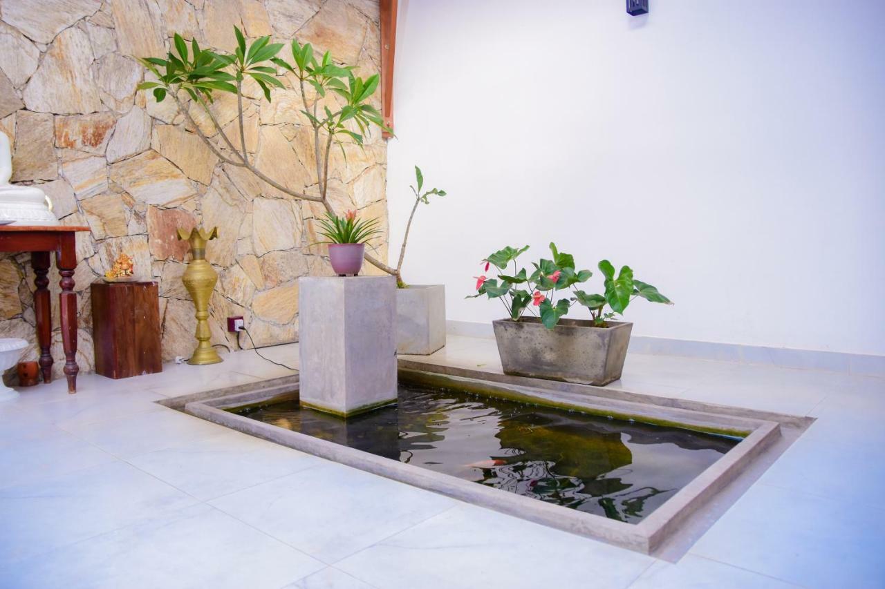 Homestay Garden Rest แคนดี้ ภายนอก รูปภาพ